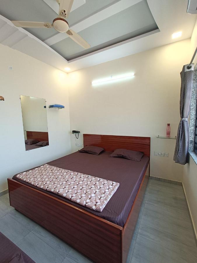 Hotel Jb Star Māndvi Εξωτερικό φωτογραφία