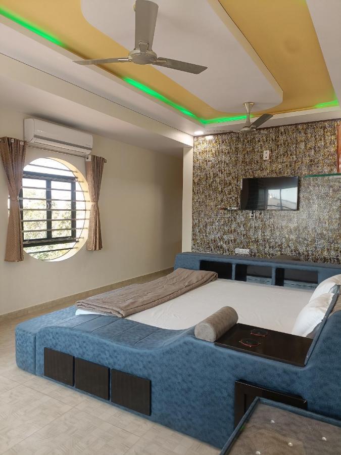 Hotel Jb Star Māndvi Εξωτερικό φωτογραφία