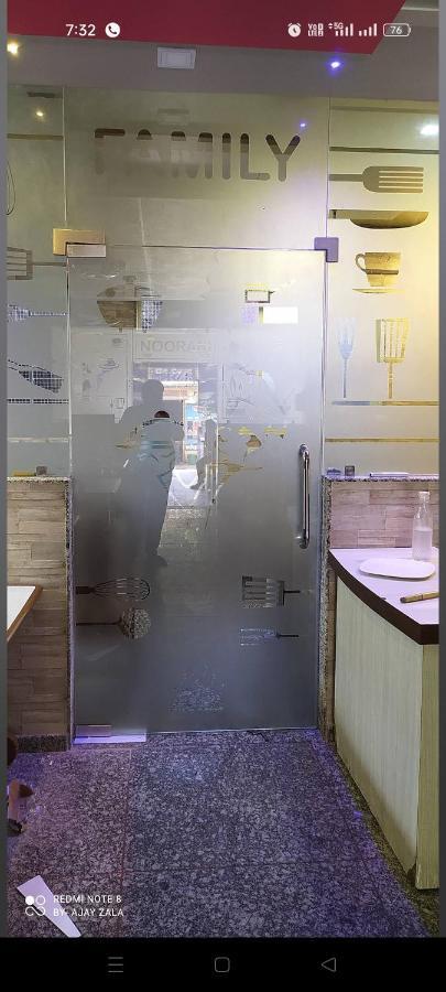 Hotel Jb Star Māndvi Εξωτερικό φωτογραφία